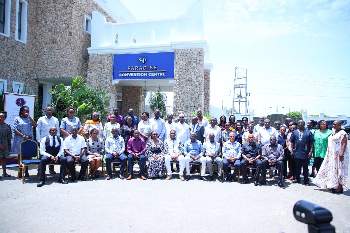 Deputy Data Commissioner, Compliance Rose Mosero,HSC, FIP  represented <a href="/ODPC_KE/">OFFICE OF THE DATA PROTECTION COMMISSIONER</a> during the  27th National Council of Administration Justice (NCAJ) Council Meeting Chaired by the Chief Justice Martha Koome <a href="/CJMarthaKoome/">Hon. Justice Martha K. Koome, FCIArb, EGH</a>  taking place in Mombasa.

<a href="/MoseroRose/">Rose Mosero, HSC, FIP</a> who sits as the Vice