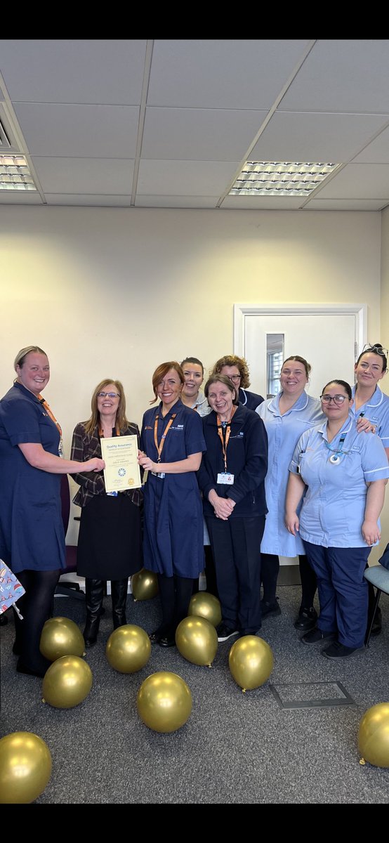 Incredibly proud of our <a href="/TraffordLCO/">Trafford Local Care Organisation</a> Central District Nursing Team, receiving their Gold Accreditation Certificate today from <a href="/lorraine_ganley/">lorraine ganley</a>. Congratulations to you all 🥳@richardspearing <a href="/phil_b20/">Phil Brown</a> <a href="/TLCOwestisbest/">West TLCO District Nurses</a> <a href="/LeanneRedf75681/">North Trafford District Nurses</a> 🧡