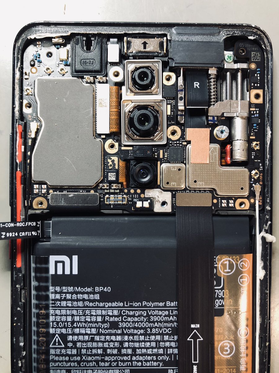 phonecare_com's tweet photo. Das Xiaomi Mi 9T Pro vereint Stil, Leistung und Nachhaltigkeit! Mit seiner innovativen Pop-up-Frontkamera setzt es neue Maßstäbe für ein nahtloses Display-Erlebnis. Ein Must-Have für umweltbewusste Tech-Enthusiasten! 🌱📸 #Xiaomi #Mi9TPro #Nachhaltigkeit https://t.co/sNfPyPoSoN