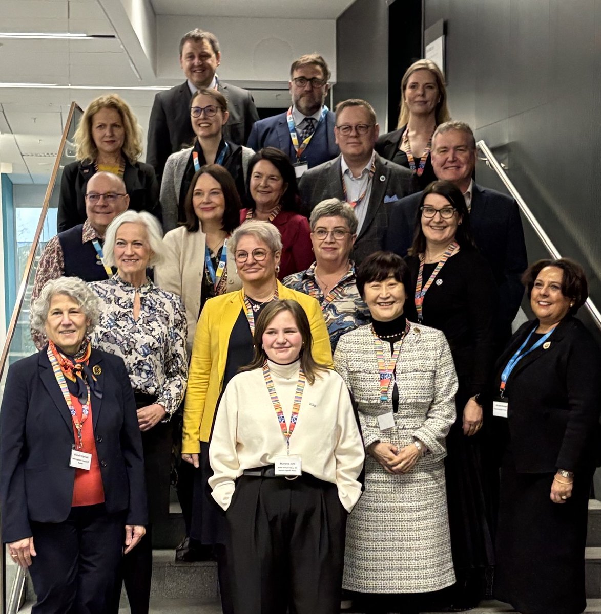 ICN President @PamCiprianoRN at International Workforce Forum in #Sweden with JSNO, @WHO & 12 leading National #Nurses Associations: “We must together shift #nursing from being invisible to invaluable. ICN will continue to fight for improvements in the working environment.”