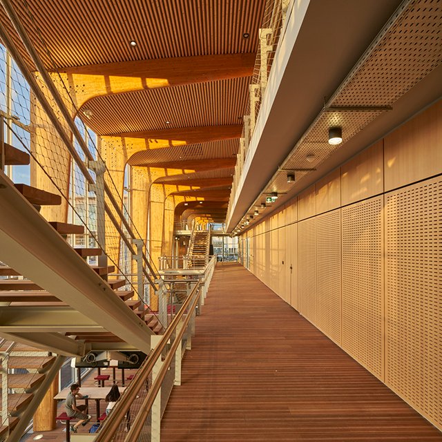 Madera en la arquitectura intermodal con esta interesante renovación de la estación de tren de Lorient. Conócelo en este enlace… #espaciosenmadera

espaciosdemadera.blogspot.com/2024/02/madera…

#maderalaminada #fachadademadera #revestimientos #woodarchitecture #techosdemadera