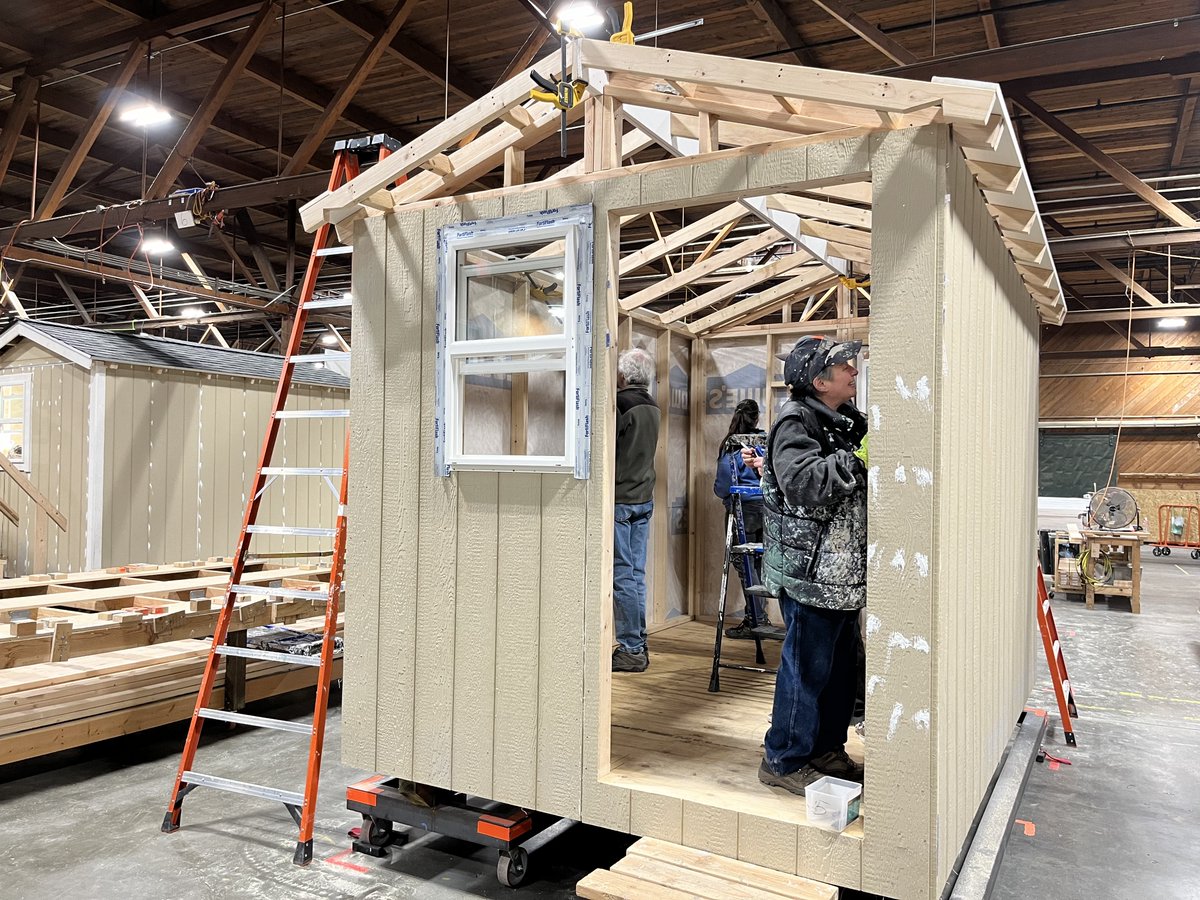 IB Roof Systems tweet media