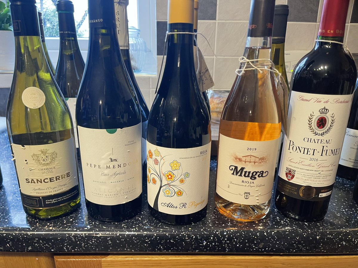 Food_A4thought's tweet photo. Having a sort out and stock take of the cellar and spent most of the time looking longingly at these lovely wines that I can no longer imbibe ๐ฉ๐ท
#Wine #RedWine #Rose #WhiteWine #WineCellar #TeeTotal #Rioja #Reserva #GrandCru #StEmillion #Muga #PradaEnea #VintageWine https://t.co/cetnafiAB3