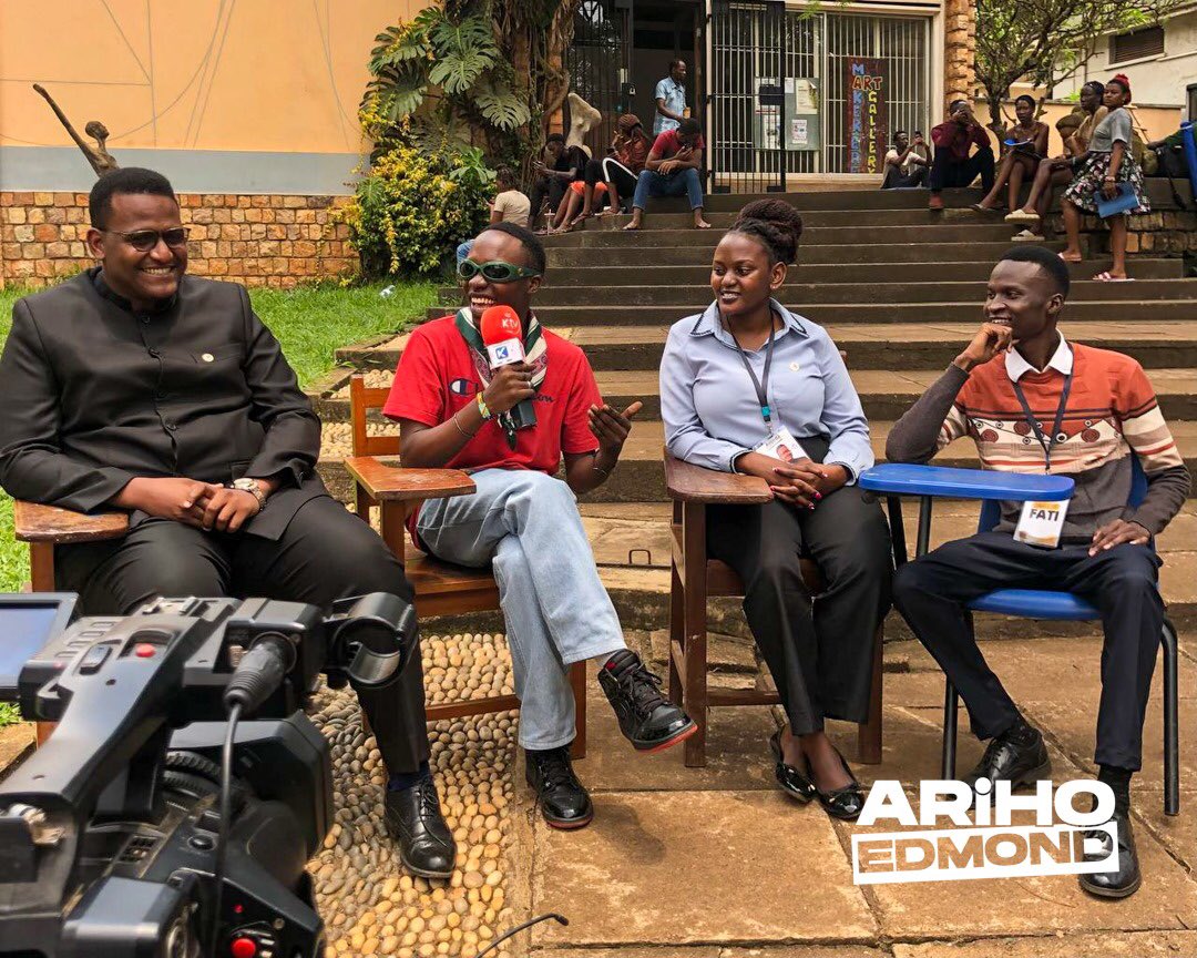 ArihoEd's tweet photo. The greatest leader is not necessarily the one who does the greatest things. He is the one that gets the people to do the greatest things.
We’re igniting the flame of CHANGE 🔥
#NjagalaOyoFATI #ARIHOforGuild https://t.co/zPhbrFIiKP