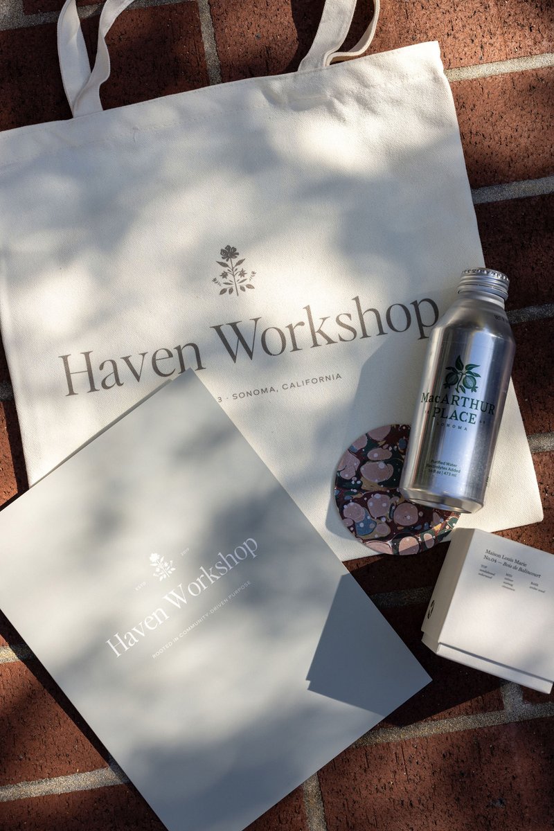 fletch_rhodes's tweet image. I recently attended @thehavenlist workshop for interior designers and had an AMAZING time. More of the highlights on the #FRblog: fletcherrhodes.com/blog/haven-wor…

📸 @stephaniecrusso
Design @katiemonkhouseinteriors

#FletcherRhodes #InteriorDesign #SonomaInteriorDesigner #havenworkshop