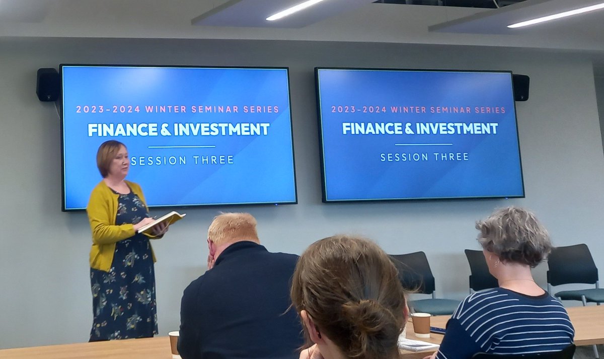 Louise Kempton of @CURDSNewcastle introducing this afternoon's @insights_ne seminar on Finance & Investment in Local Government