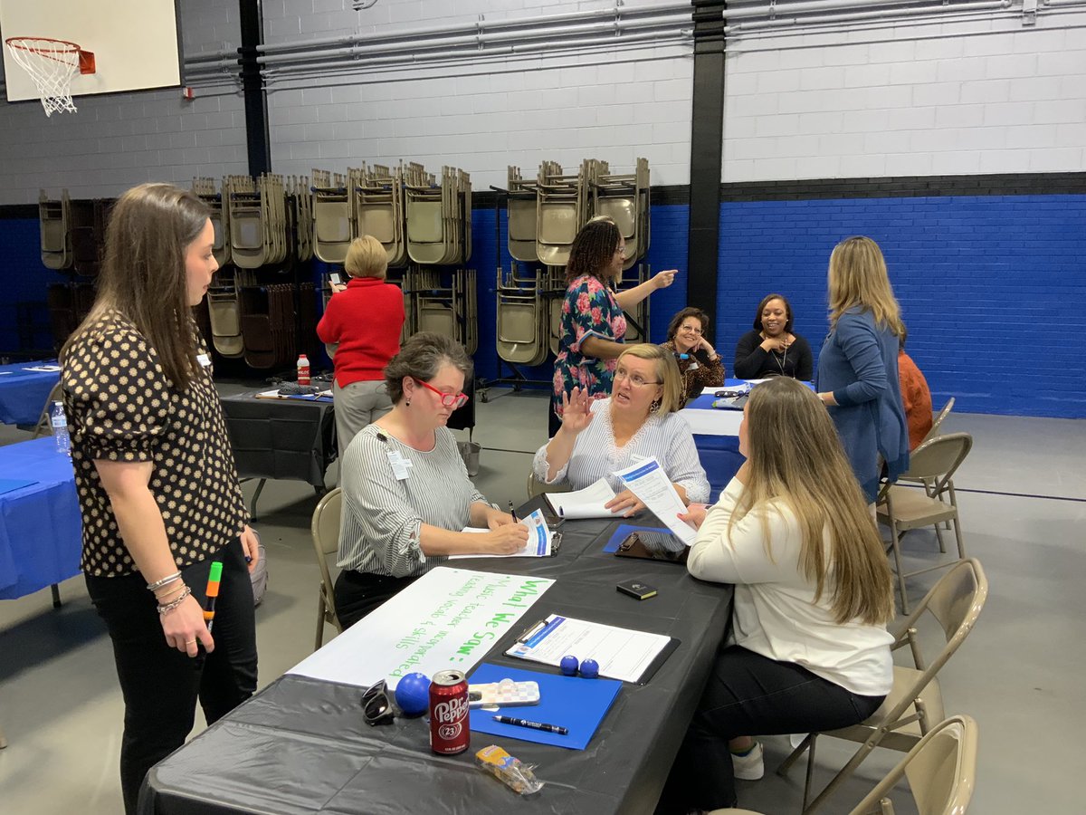 JackieAFlowers's tweet photo. Spotlight Visit Debrief - In the Spotlight @Alabama_Reading Spotlight School Visit @WeedenElem #FCSLearn https://t.co/zfOASc51Oz