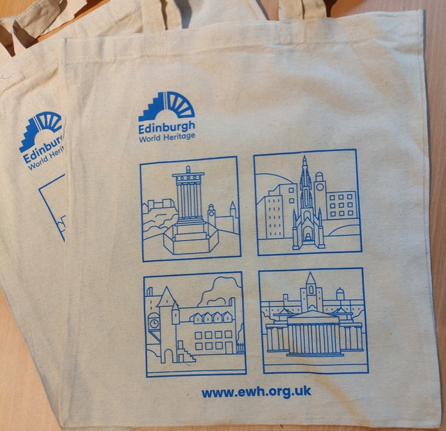 📣EXCITING NEWS📣 Edinburgh World Heritage's online shop is now LIVE! We are currently selling branded tote bags, physical copies of our history of Edinburgh's street lighting, and our ever-popular baubles (it's never too early!) Happy shopping!🛒 …inburgh-world-heritage.sumupstore.com