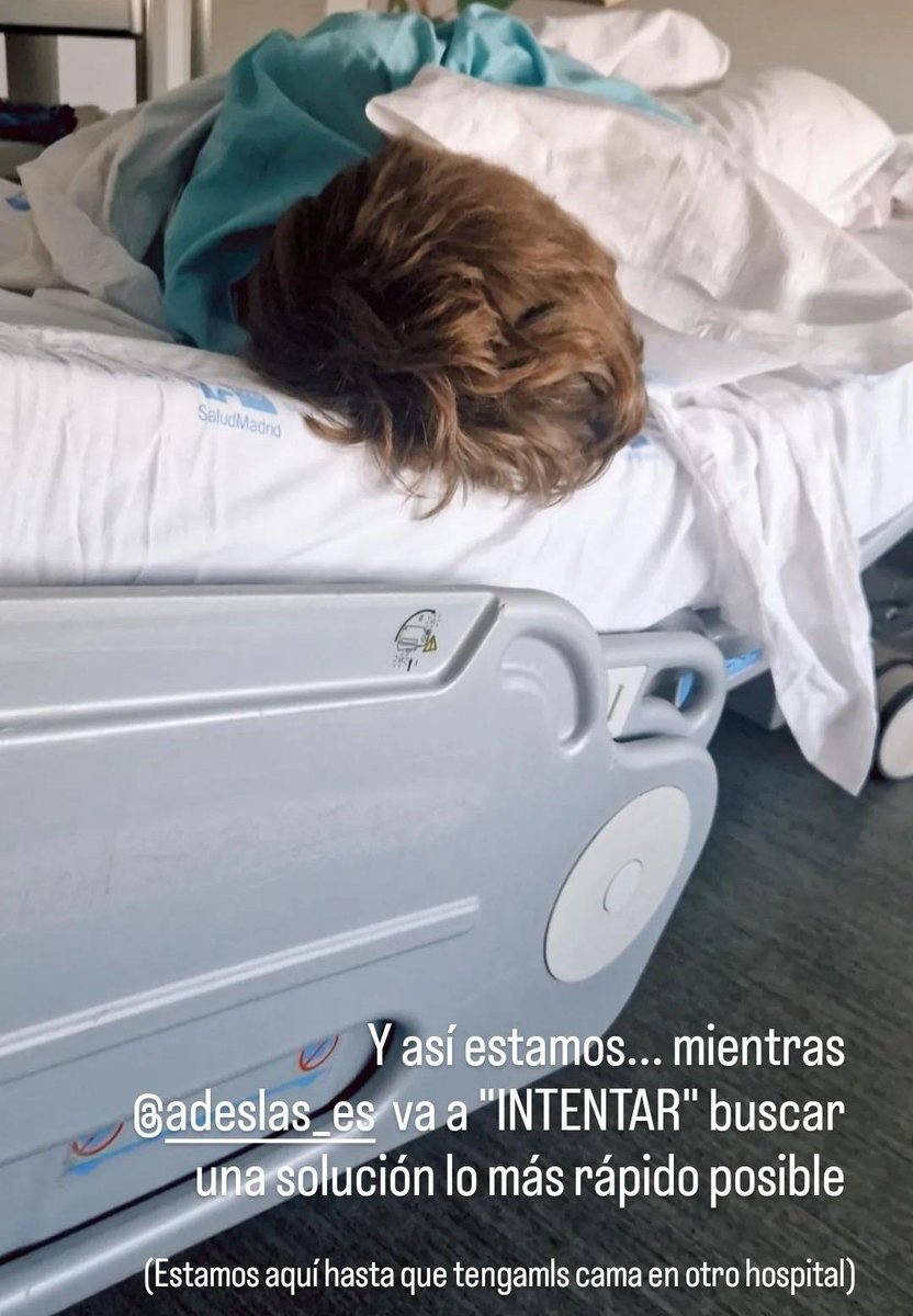 natboccassi's tweet photo. Mientras @ClientesAdeslas "intenta" encontrar una solución... el viene en ambulancia a un hospital, cuando le tocaba estar en otro lugar desde hace 21 días! https://t.co/Sw4RTszGAS