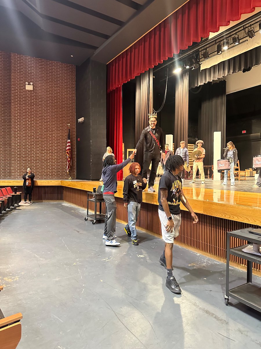 Today we got to celebrate the most hard working man I know for getting Teacher of the year!! I’m so proud of you <a href="/CoachDriver24/">Cristian Driver</a>  you are an amazing teacher and coach not mention the best dad and husband!! Congratulations you deserve everything and more 💗💗