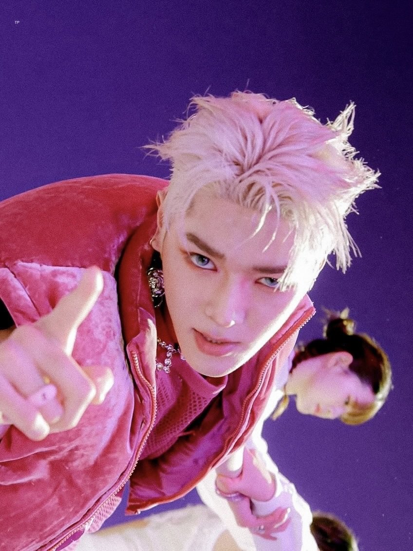 [𝘉𝘌 𝘖𝘙𝘐𝘎𝘐𝘕𝘈𝘓] '𝙏𝘼𝙋'

#태용 #TAEYONG #テヨン