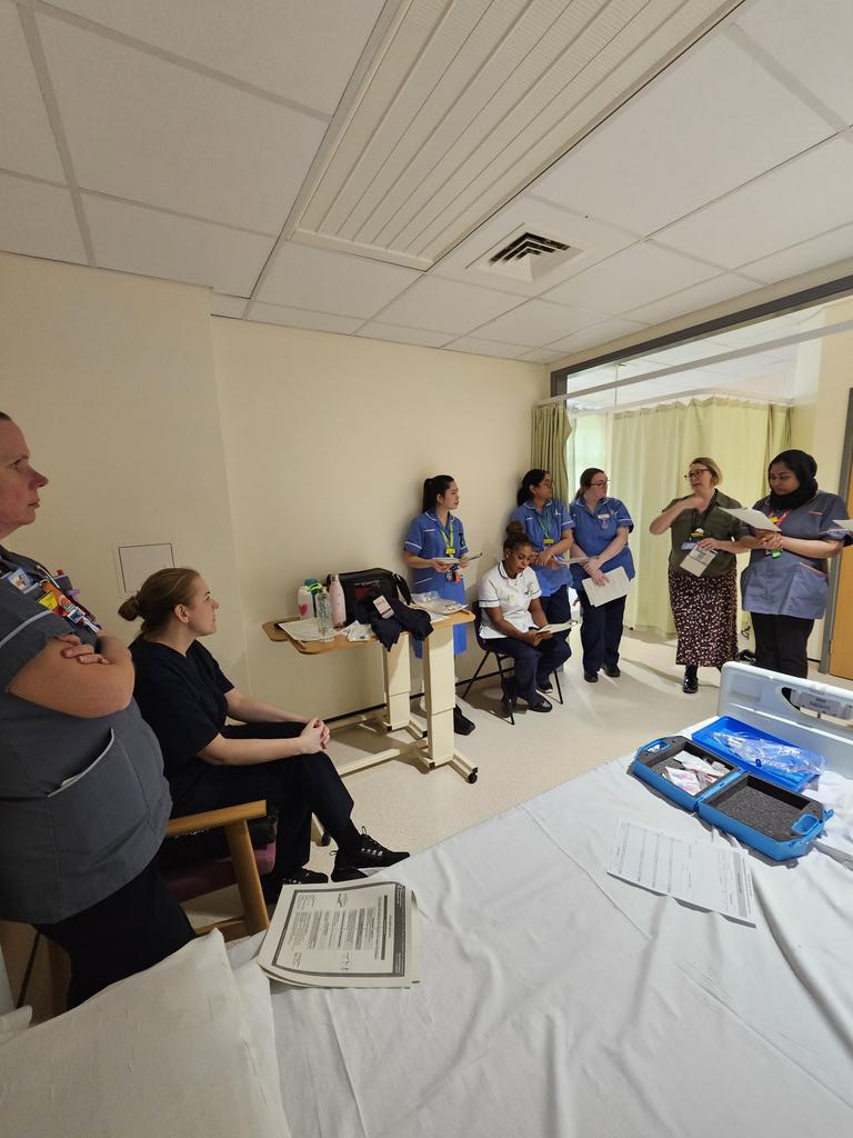 Craig Hale (@hale01_c) on Twitter photo Cracking afternoon session of unwell patient simulation in orthopaedics! <a href="/dreemorris/">Andrea Morris💙</a> <a href="/LynseyHeald/">Lynsey Heald RN 💙</a> <a href="/AlisonR01544275/">Alison Reynolds</a> Cracking afternoon session of unwell patient simulation in orthopaedics! <a href="/dreemorris/">Andrea Morris💙</a> <a href="/LynseyHeald/">Lynsey Heald RN 💙</a> <a href="/AlisonR01544275/">Alison Reynolds</a>