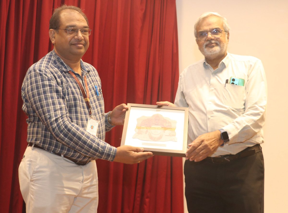 ncsmgoi's tweet image. Glimpses of #NationalScienceDay Celebration at @NSCMumbai, a unit of @ncsmgoi, @MinOfCultureGoI, on February 28,2024.

A #PopularScienceLecture was delivered by Professor M. N. Vahia, Retired Scientist, @TIFRScience.

#CVRaman #BetiBachaoBetiPadhao #Mumbai #Maharashtra @PIBMumbai