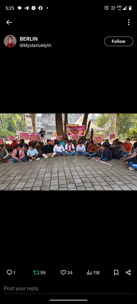इनके इस सुकार्य के लिए हम दो मिनट का मौन धारण करेंगे। ईश्वर इनकी मृत सोच, राजनीति को शांति प्रदान करे।
ओम शांति
#MP_के_प्रतिभाशाली_युवा
#युवाओं_की_मोहन_सरकार
<a href="/DrMohanyadav51/">Dr Mohan Yadav</a>
<a href="/CMMadhyaPradesh/">Chief Minister, MP</a>
<a href="/rshuklabjp/">Rajendra Shukla</a>
<a href="/DainikBhaskar/">Dainik Bhaskar</a> <a href="/BJP4MP/">BJP Madhya Pradesh</a>