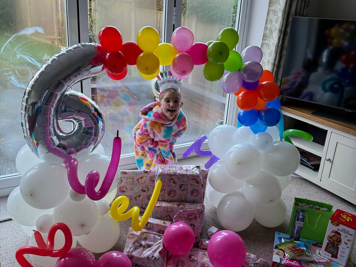 DKMS_uk's tweet photo. Three months post her stem cell transplant, Emilia is celebrating a remarkable milestone – her 6th birthday! 🎂 

Help us to keep adding more people to the #stemcell register by sharing this post. Together, we can help more children like Emilia enjoy their milestones. 🥳 https://t.co/hUPuTBeRMe