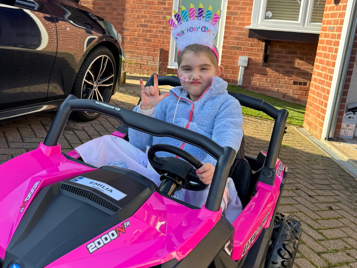 DKMS_uk's tweet photo. Three months post her stem cell transplant, Emilia is celebrating a remarkable milestone – her 6th birthday! 🎂 

Help us to keep adding more people to the #stemcell register by sharing this post. Together, we can help more children like Emilia enjoy their milestones. 🥳 https://t.co/hUPuTBeRMe
