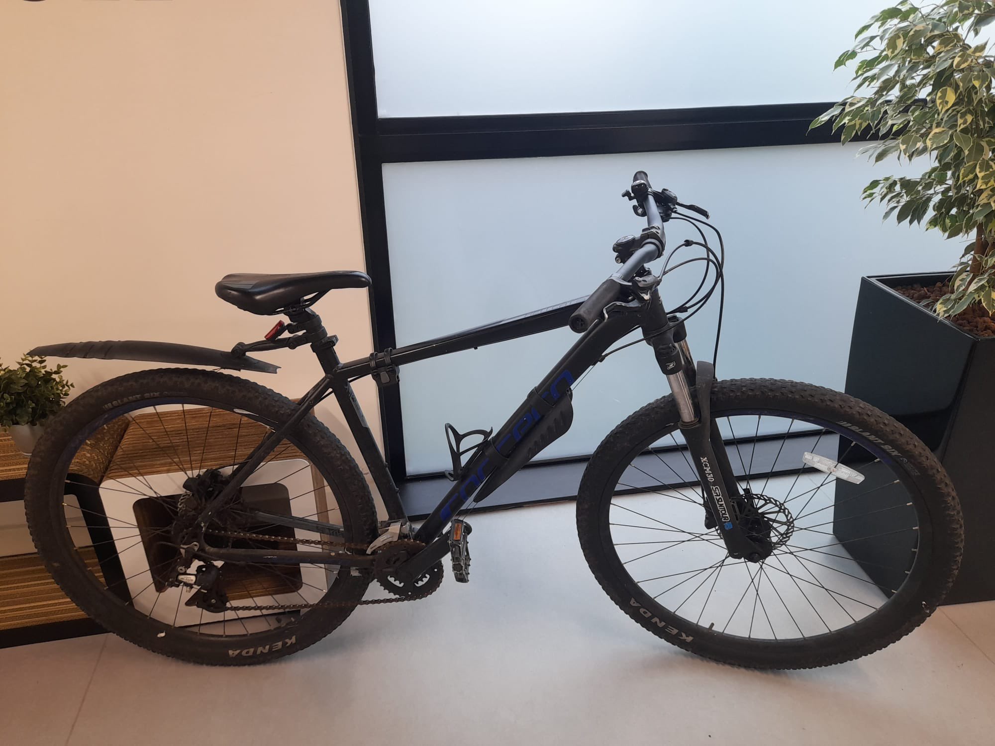 Carrera xcm 30 sr suntour clearance