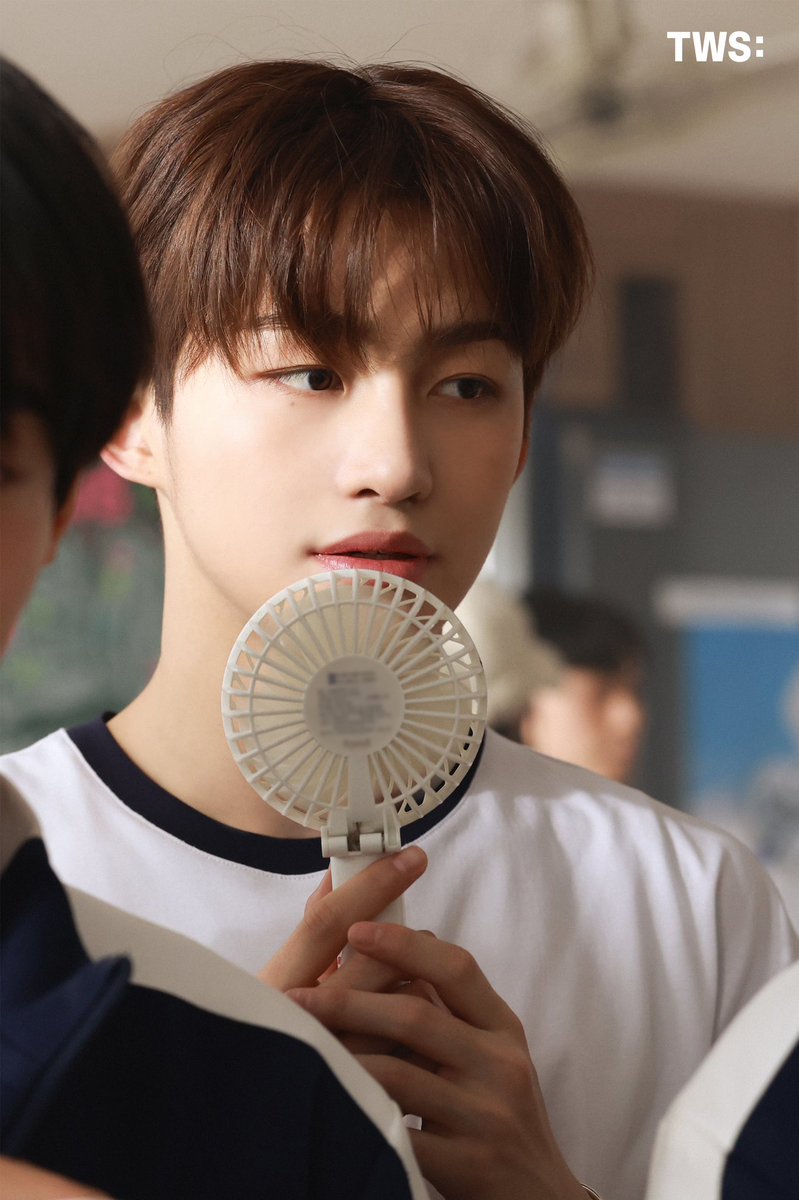 jihoonxpics's tweet image. jihoon bff mv photo sketch

#JIHOON #한지훈 #TWS #투어스