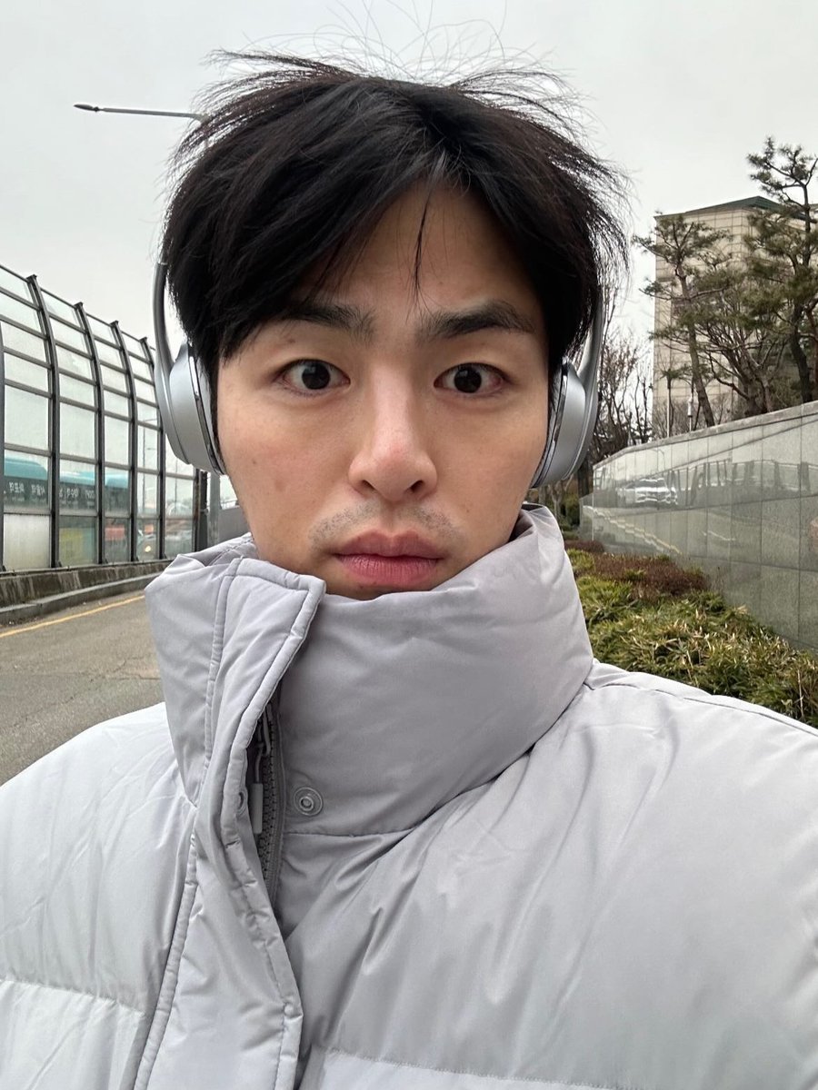 Facial hair 🧎🏻‍♀️🧎🏻‍♀️🧎🏻‍♀️

From:juneeeeeeya
<a href="/tkwpcnfak/">구구내</a> #iKON #JUNHOE #구준회 #ジュネ #具晙会