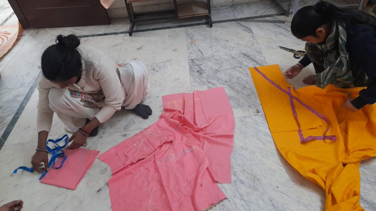 Great to see some photos from the sewing classes at Project WHY Delh we provided funds for from donations generously given to us. These sewing classes help train people to gain better work and help break the cycle of poverty their families find themselves trapped in.