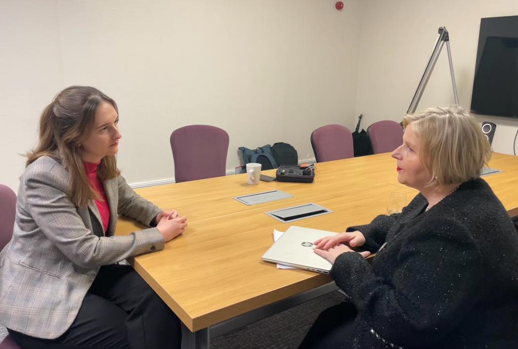 Good to chat to @DOckendenLtd this morning about the latest on the Nottingham maternity review 🟣1813 families are now part of the review 🟣56 families have chosen to opt out of the review 🟣720 NUH staff are in contact with the review #LDReporter @OckReview