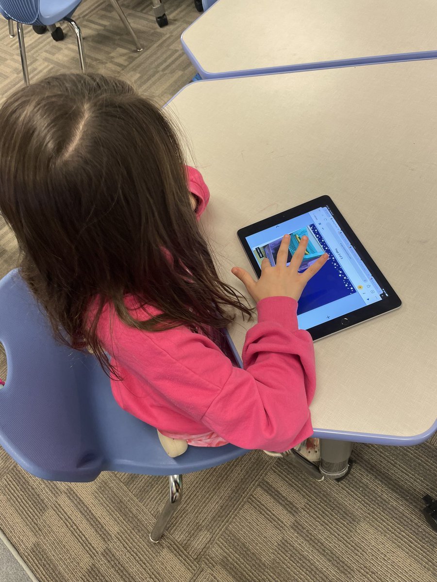 Ss were just as engaged in our second session of 'Rick the Rock of Room 214.' They are using their pet rocks and photographs to write their own adventures using @BookCreatorApp! Can't wait to see the finished products! @cindy_hundley @GutermuthES @JCPSGT @KBAAwards