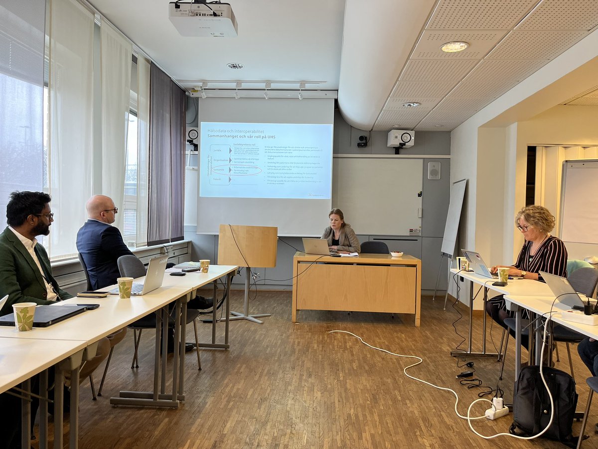 På nationell samverkan om strukturering av hälsodata till Hälso- och sjukvården i syfte att säkra kvalitet och tillgång till korrekt information i rätt tid med Mattias Fredricson Lotti Barlow Magdalena Fresk och <a href="/N_Eklof/">Niklas Eklöf</a> <a href="/socialstyrelsen/">Socialstyrelsen</a> 

socialstyrelsen.se/kunskapsstod-o…