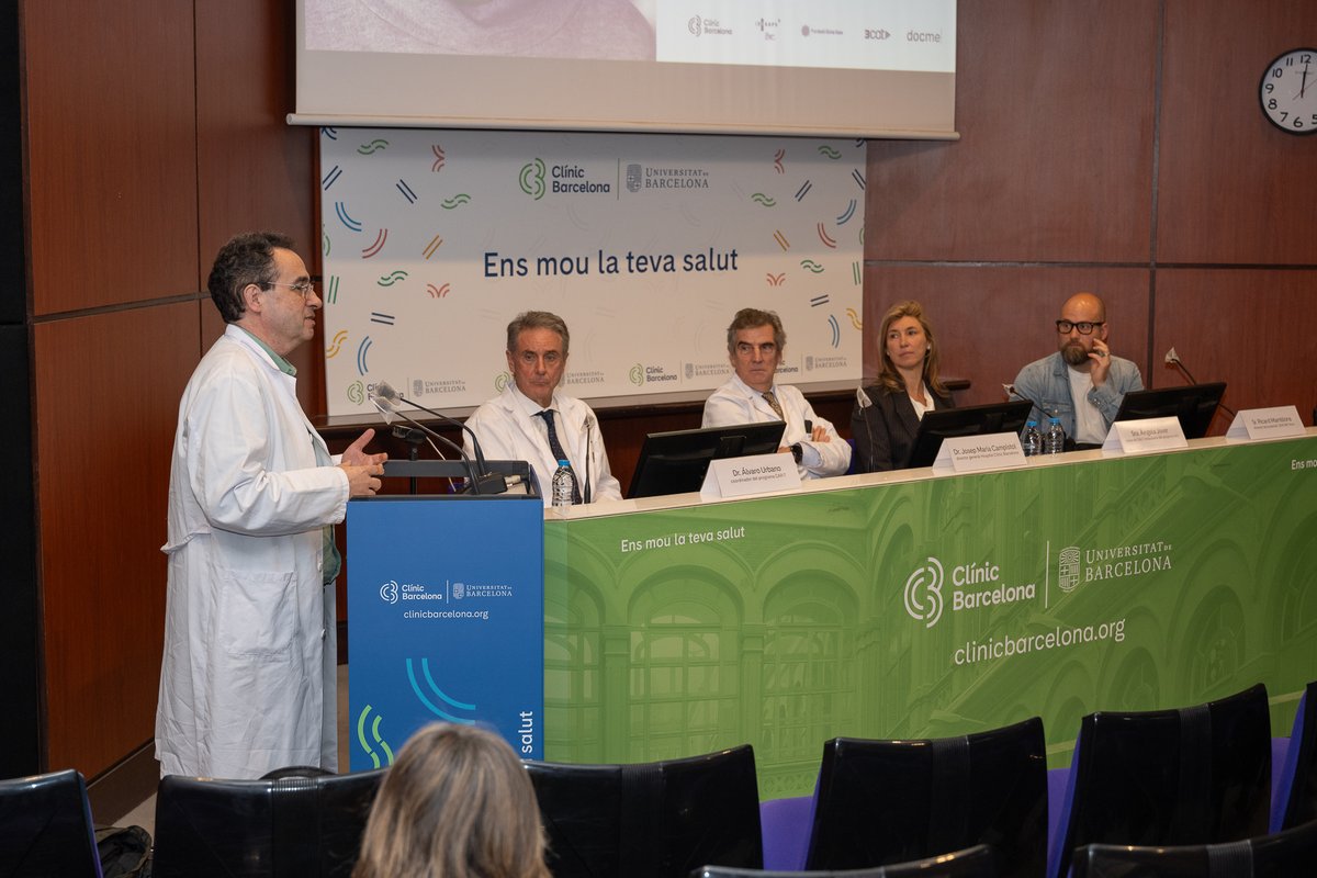 hospitalclinic's tweet photo. 🆕 Hoy hemos presentado el documental 'ARI, una historia de amor y vida', que cuenta la historia de Ariana Benedé y de cómo profesionales del #CLÍNIC-@idibaps desarrollaron el CAR-T en el hospital.
➕ Info 👉 https://t.co/fJt7yG6sxH
#ProjecteARI https://t.co/Ig7IE6w3ru