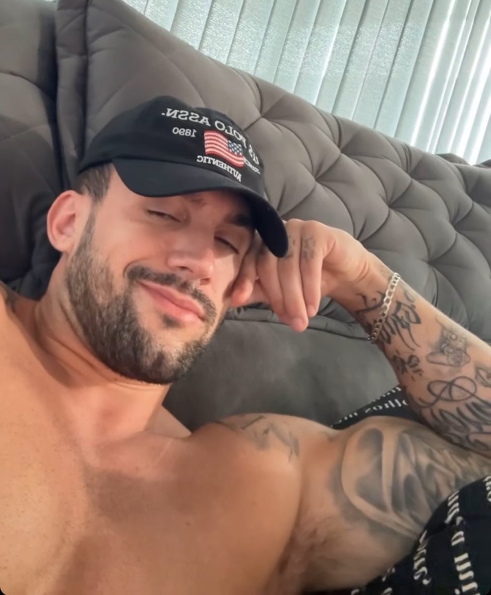 SuvacoDoArthur's tweet photo. 🥵 #BBB #BBB21 #BBB24 #ArthurPicoli #RedeBBB #Suvaco #Armpit @arthurpicoli https://t.co/AGXD3DIuVu