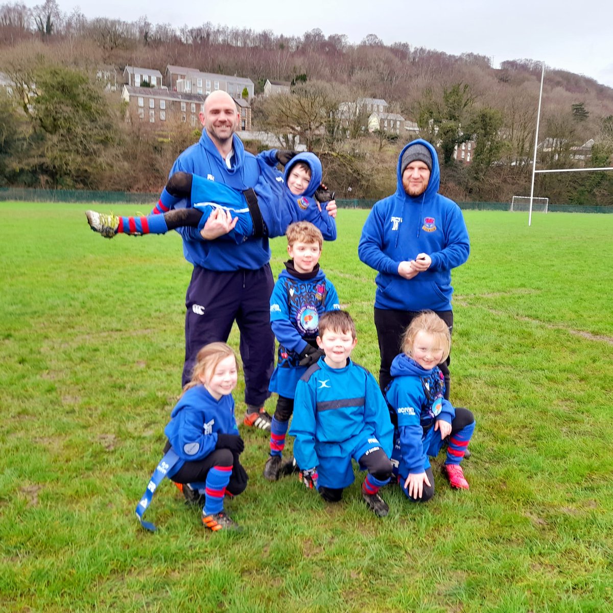 A big thank you to @TrebanosRFCJuni for the warm welcome last Sunday with the U7s & U8s, our players enjoyed the games. It was great to see all the player playing with smiles on there faces in the cold weather and some amazing rugby on show Good luck with the rest of your seasons