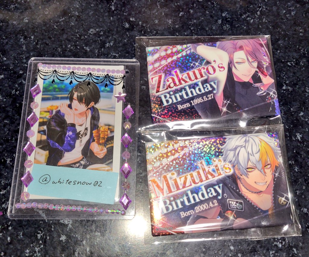 【交換】
ブラスタ　バースデー缶バッチ
譲:ミズキ、柘榴
求:晶
お気軽にお声がけください！