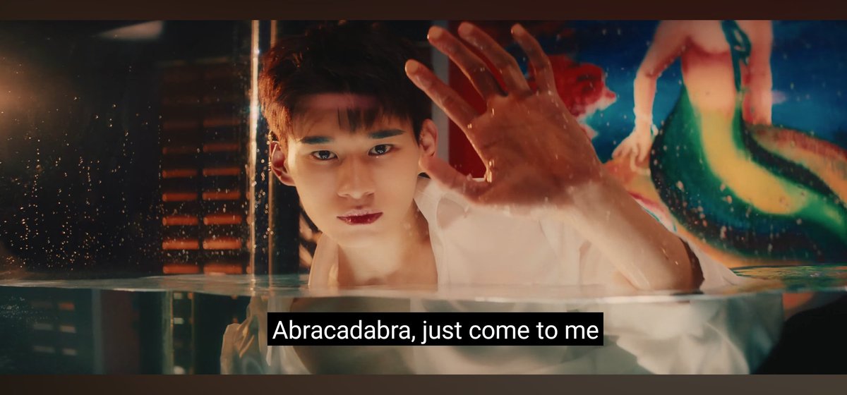 nilla249's tweet image. 逃れられないよ😭😭😭
#JuniorATLAS
#ATLASIGotThatMagic_MV