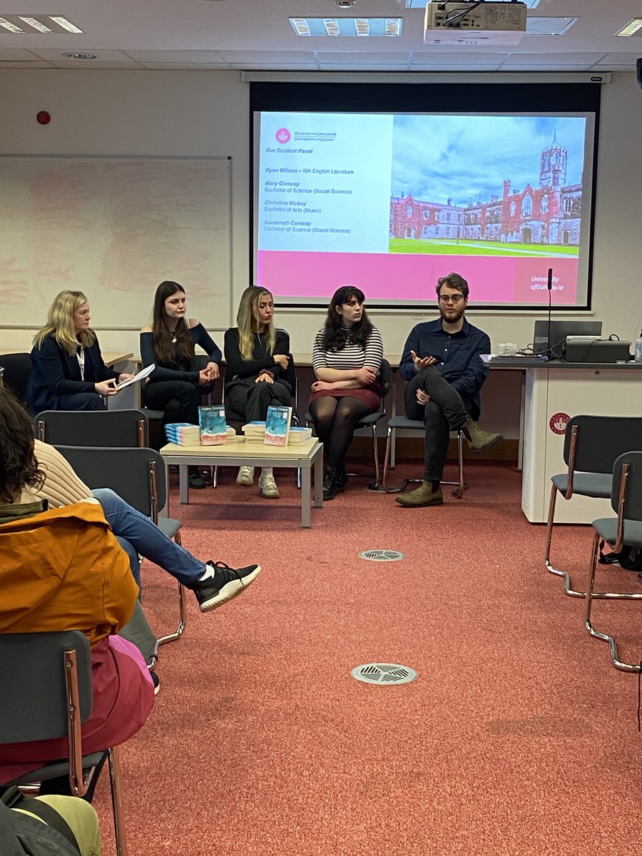 galwayCASSCS's tweet image. We were delighted to talk earlier today with a group of High School Guidance Counsellors visiting @uniofgalway from the USA. 

Our US student panel shared many helpful insights on their student experience!

#UniversityofGalway #GalwaysthePlace #ForYouForTomorrow