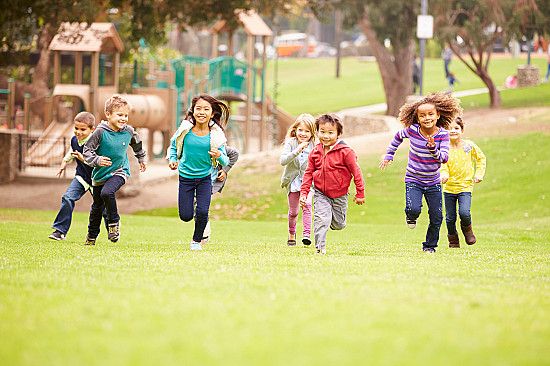 'Here’s something really simple you can do to improve your child’s chance of future health and success: make sure he spends plenty of time playing outside.'

6 reasons children need to be outside from @DrClaire and @HarvardHealth: buff.ly/2Lnzf5p
 
#Playmatters #Outfam