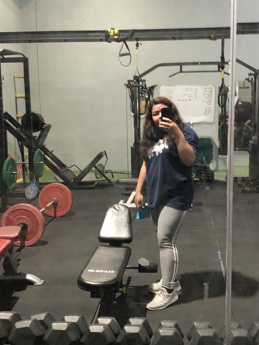 solly_fae's tweet photo. Hanggang kailan tayo magpapanggap na okay tayo? cherez 🤣 https://t.co/jBbe8qxWdx