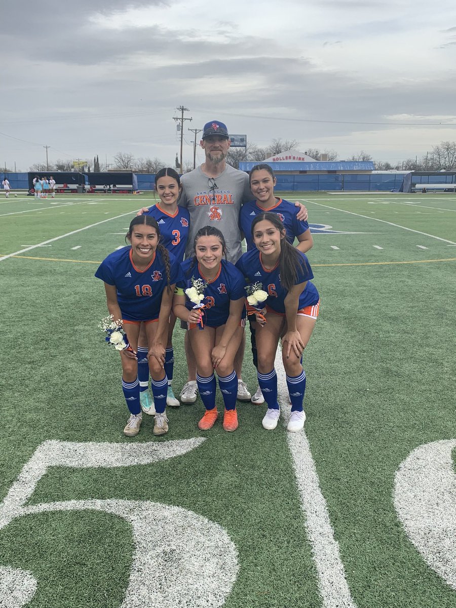 The girls picked up a win on Senior Night last night 2-0 over OHS!  Great group of kids!  Thank you for everything ladies!