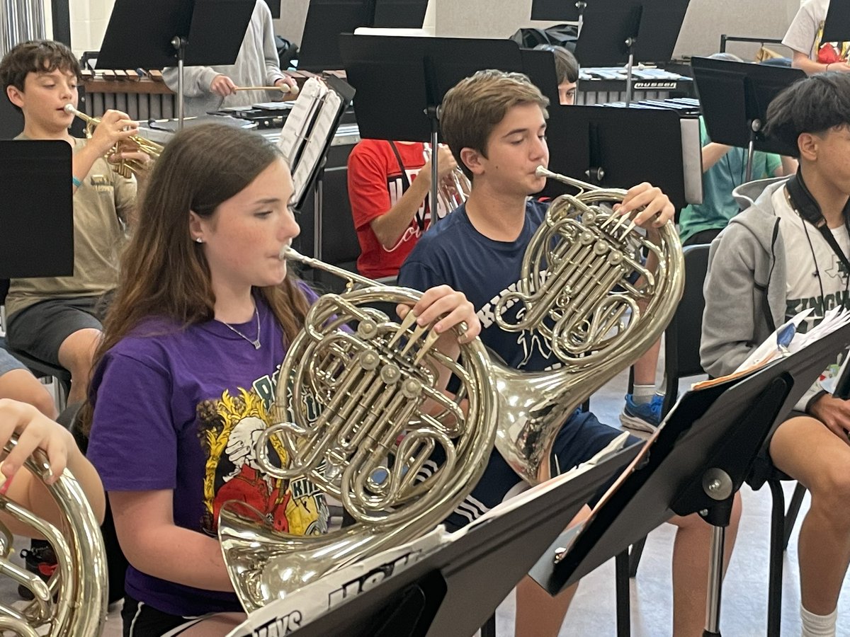 KMS band tweet media