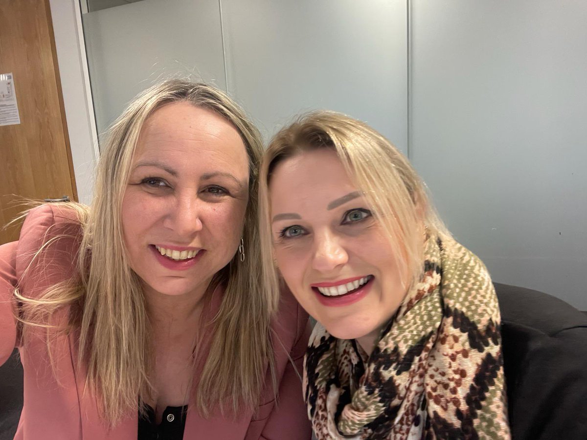 Rachel Drury (@buckers14) on Twitter photo Very inspired at the nurse leadership event today in London today with <a href="/Lisablakeyblake/">Lisa blake</a>
So much we can achieve through the <a href="/LLRTrainingHub/">Leicester, Leicestershire and Rutland Training Hub</a> 😊👏 Very inspired at the nurse leadership event today in London today with <a href="/Lisablakeyblake/">Lisa blake</a>
So much we can achieve through the <a href="/LLRTrainingHub/">Leicester, Leicestershire and Rutland Training Hub</a> 😊👏