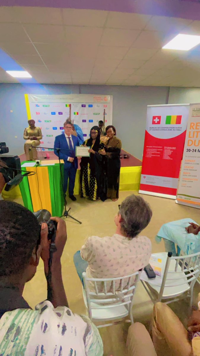 EditionsGafe's tweet photo. Nous avons le plaisir de vous informer que le Roman« Le silence des papillons», publiée en 2023 aux Editions Gafé, vient de remporter le prestigieux #Prix Massa Makan Diabaté de la  Rentrée Littéraire du Mali 2024, 16ème édition. https://t.co/IlATq4krA4