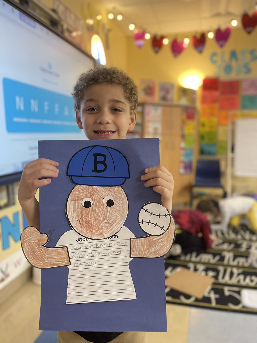 Mrs. Oakes tweet media