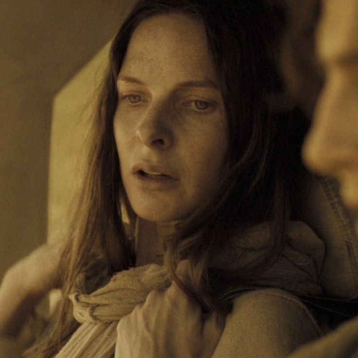 BiSapphicMess's tweet photo. Not a show but i watched 'Dune' for the first time the other day (i know i'm really late to the party) and i'm now on a "Rebecca Ferguson filmography marathon", so ... yeah https://t.co/fmQuHE6hom