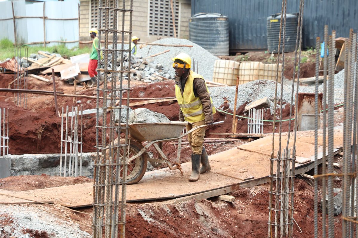 Governor Kimani Wamatangi, EGH 🇰🇪 tweet media