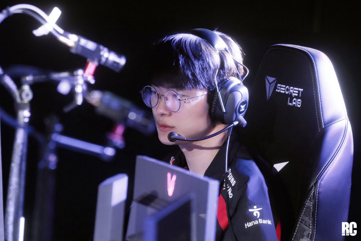 rc_hyeok's tweet photo. 👾

#faker #이상혁 #페이커 
#lck              #t1 #t1win https://t.co/YLe19c03AF