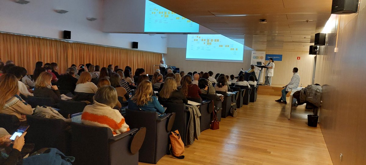 Avui hem omplert l'auditori de #HospitaldeSantJoanDespí en un adornada d'Actualització en #RiscVascular. 

Gràcies per venir!!!

#SomCSI
#EquipCSI