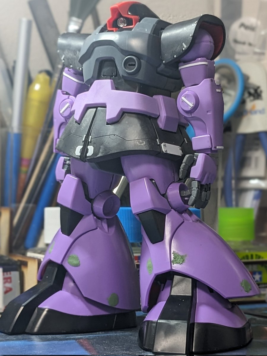 obantyo1's tweet photo. 牛歩戦術(サボり)で進める
#ガンプラ https://t.co/Rxal2COsyy