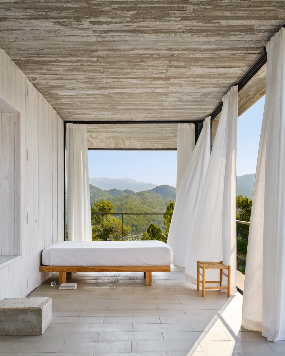 Beau Magazine tweet media