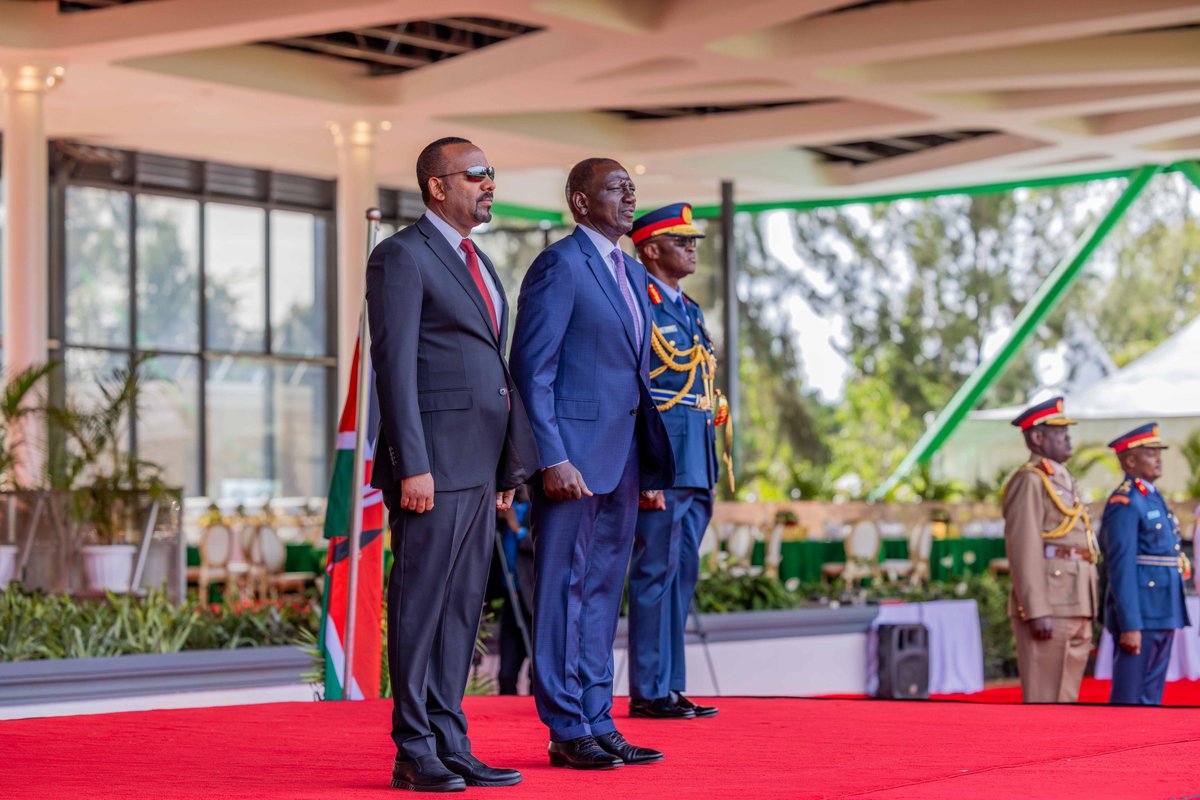 StateHouseKenya's tweet photo. 𝗞𝗘𝗡𝗬𝗔 - 𝗘𝗧𝗛𝗜𝗢𝗣𝗜𝗔 𝗖𝗢𝗠𝗠𝗜𝗧𝗧𝗘𝗗 𝗧𝗢 𝗘𝗡𝗛𝗔𝗡𝗖𝗜𝗡𝗚 𝗕𝗜𝗟𝗔𝗧𝗘𝗥𝗔𝗟 𝗧𝗜𝗘𝗦

Kenya and Ethiopia have signed seven Memoranda of Understanding aimed at enhancing cooperation in areas of mutual interest. 

They include cooperation in cultural development, tourism and wildlife, the blue economy, correctional services, petroleum and energy development, and capacity building in the public service.
