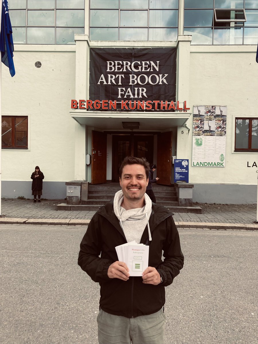Ce 28 février est le jour d’anniversaire de la naissance de Montaigne (1533-1592) ! 🎉 En guise de fête de son 491e anniversaire, je vous annonce la suite du projet de l’an dernier : un nouveau zine sur Montaigne 📗 Vol. 2 🎁 à l’occasion du Bergen Art Book Fair 2024📚
#BABF2024