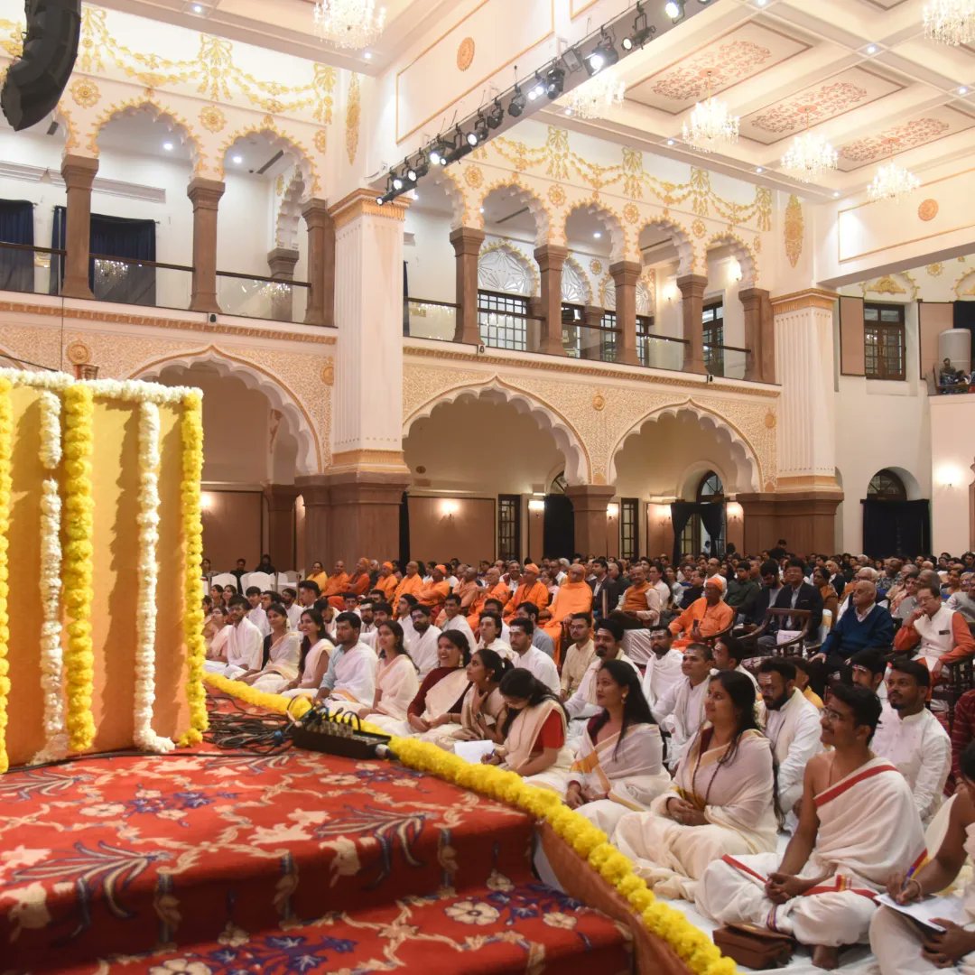 EkatmaDham's tweet photo. Glimpses from day 2 of the 'Festival of Oneness'
.
.
.
.
.
#consciousness 
#spiritualite 
#OnenessTalk 
#FestivalOfOneness 
#festival 
#festivalofofestivalofoneness 
#festivalofonesness 
#EkatmaParva 
#AdiShankaracharya 
#StatueOfOneness https://t.co/WJgFeKl5IW