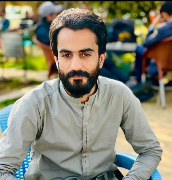 nadirbaluchs's tweet photo. Imtiaz Aleem son of M Aleem has forcibly disappeared from #Islamabad. He is a resident of Khuzdar. He is a graduate of Food Sciences from Agriculture University Rawalpindi. Recently completed MPhil degree in Public Health from (NIH) Islamabad #ReleaseImtiazAlim
@hrw
@amnesty https://t.co/ViIP5NThYI